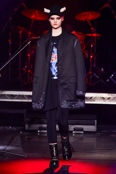 Look 59